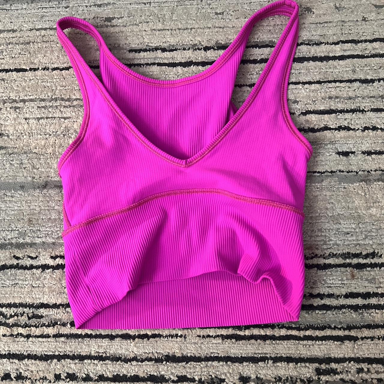 lululemon power pivot top - Depop