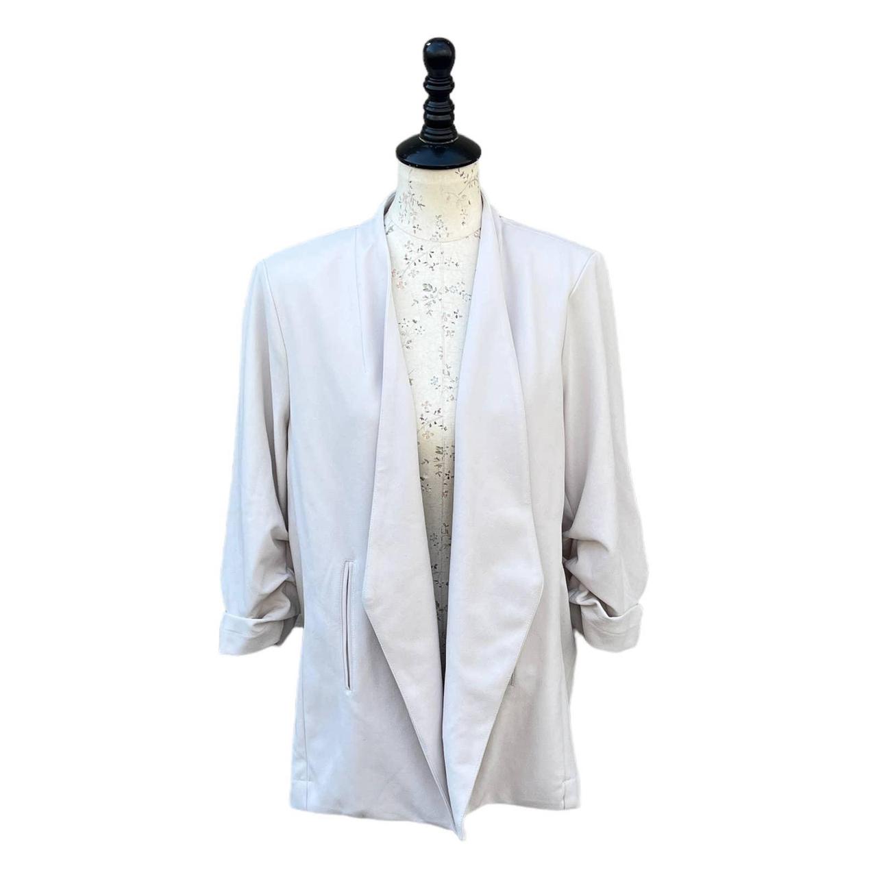 White open outlet arm blazer