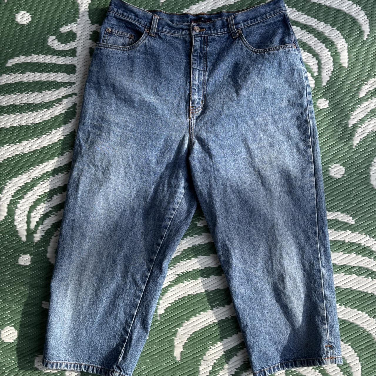 item listed by bears_bargain