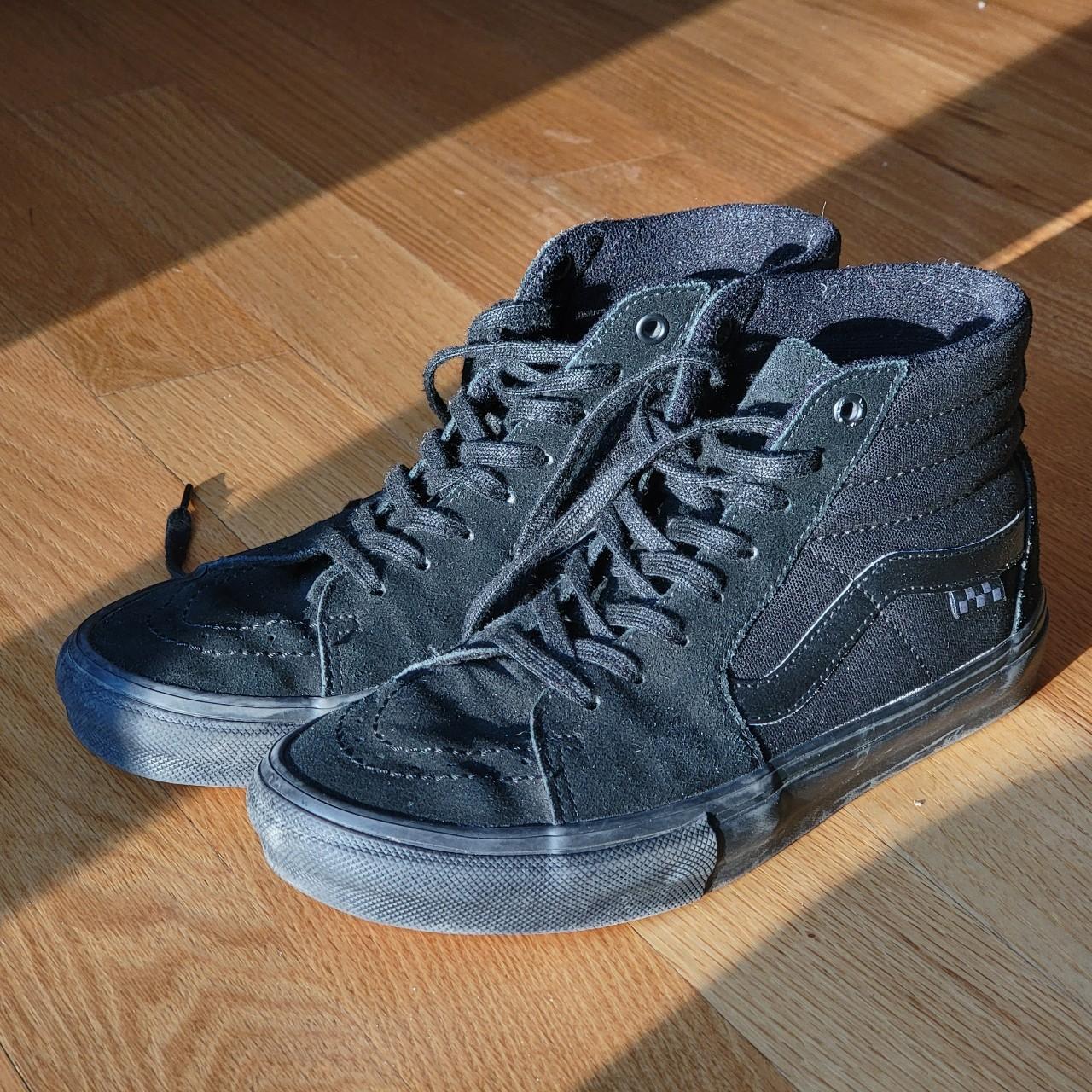 All black vans outlet size 7