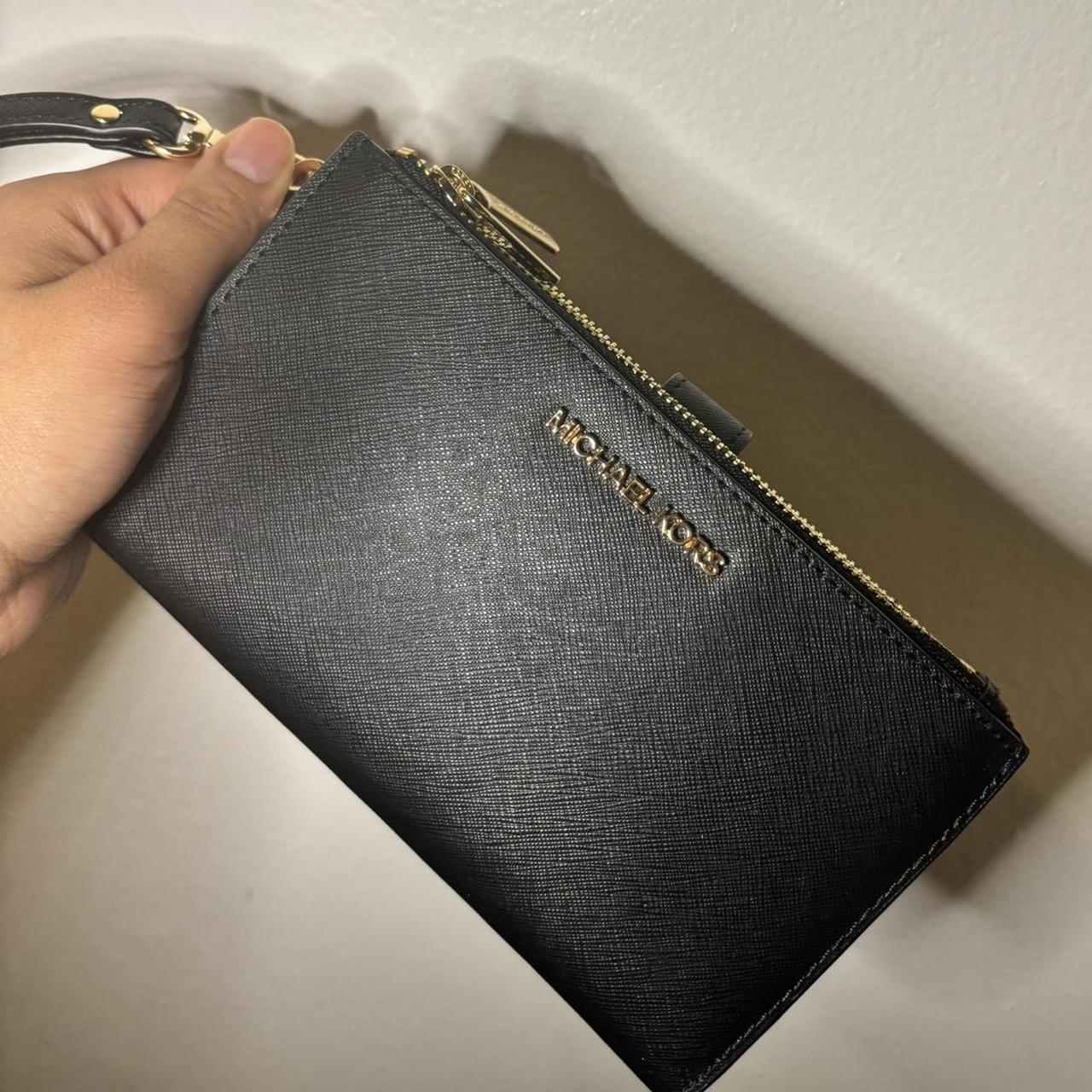 Buy Michael kors bag only wallet is not included