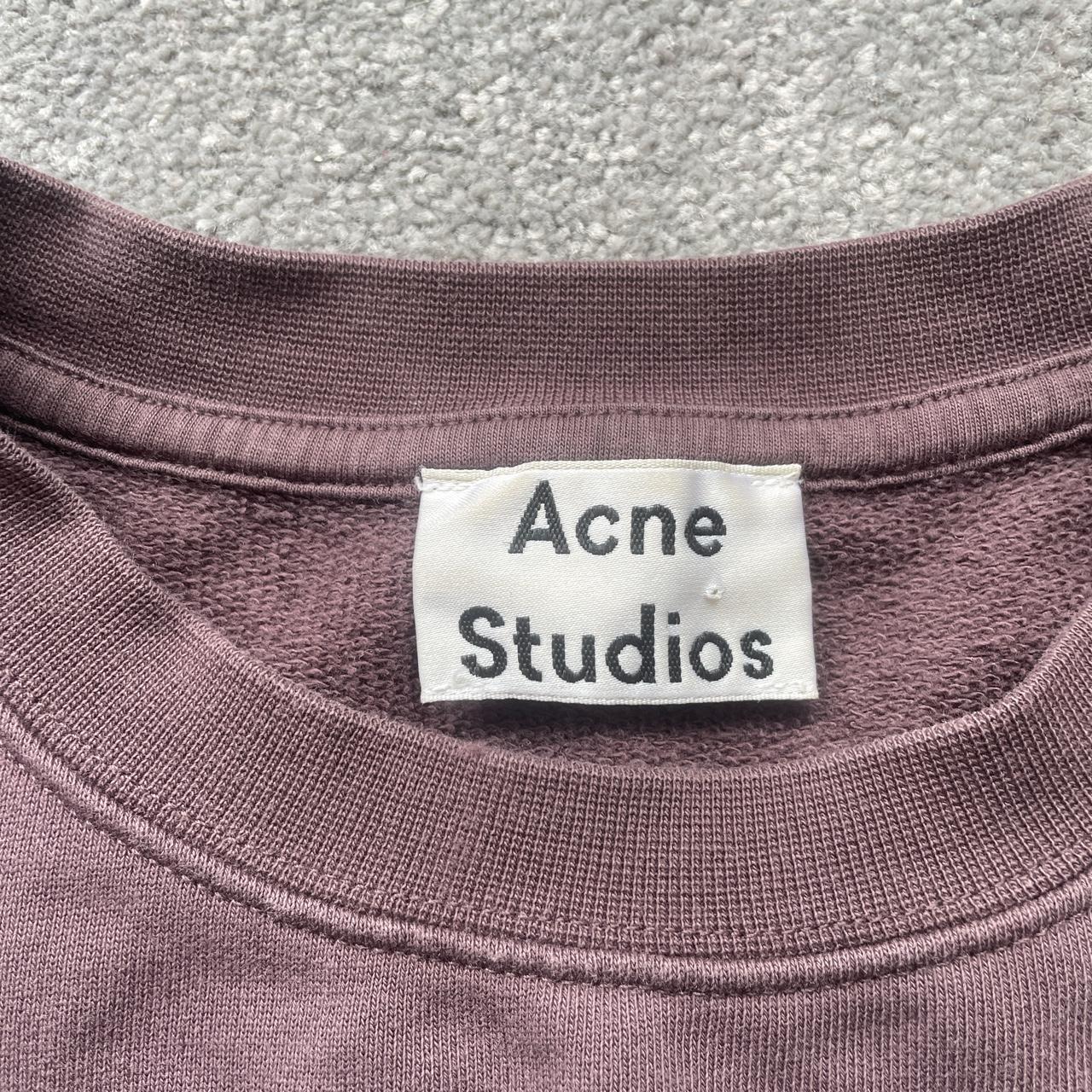Acne Studiosマフラー FEMINIST RADICAL Acne Studiosマフラー FEMINIST RADICAL