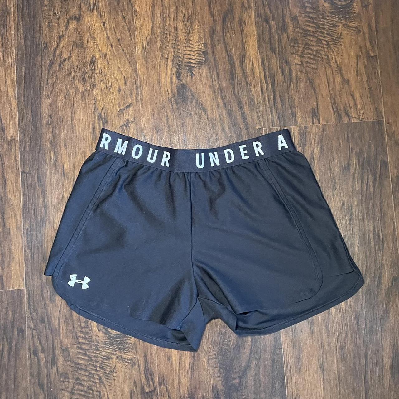 Loose under deals armour shorts