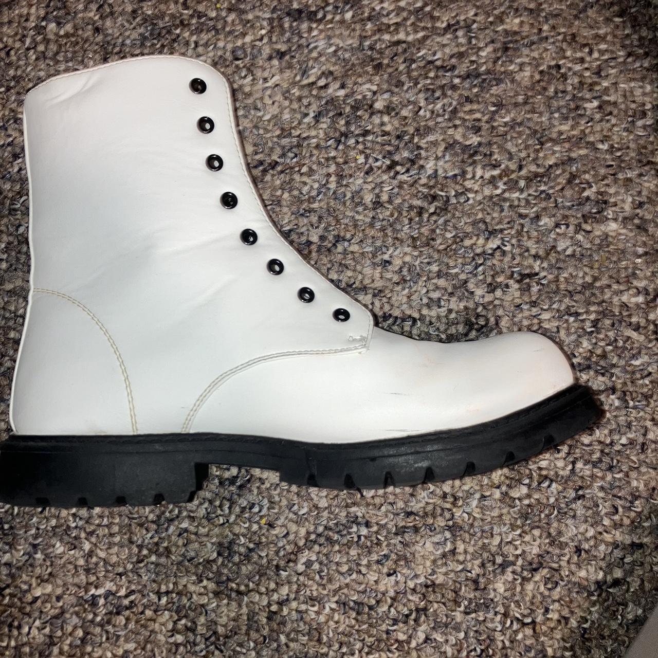 Rue 21 shop white boots