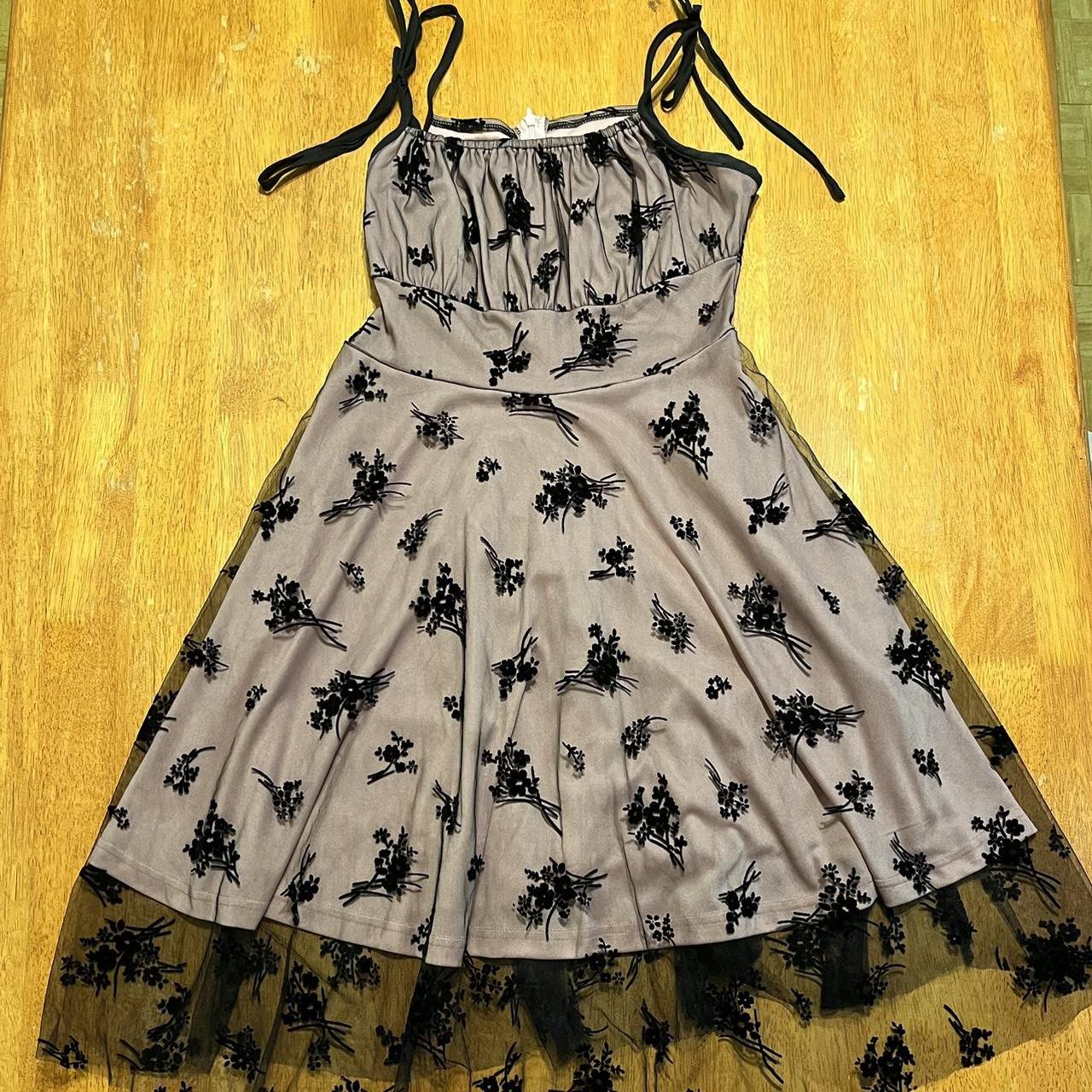 item listed by 4m3li4bmill3r23