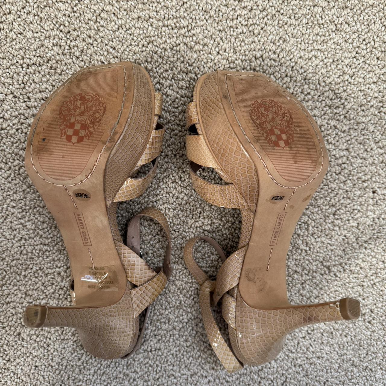 Vince camuto cheap peppa heels