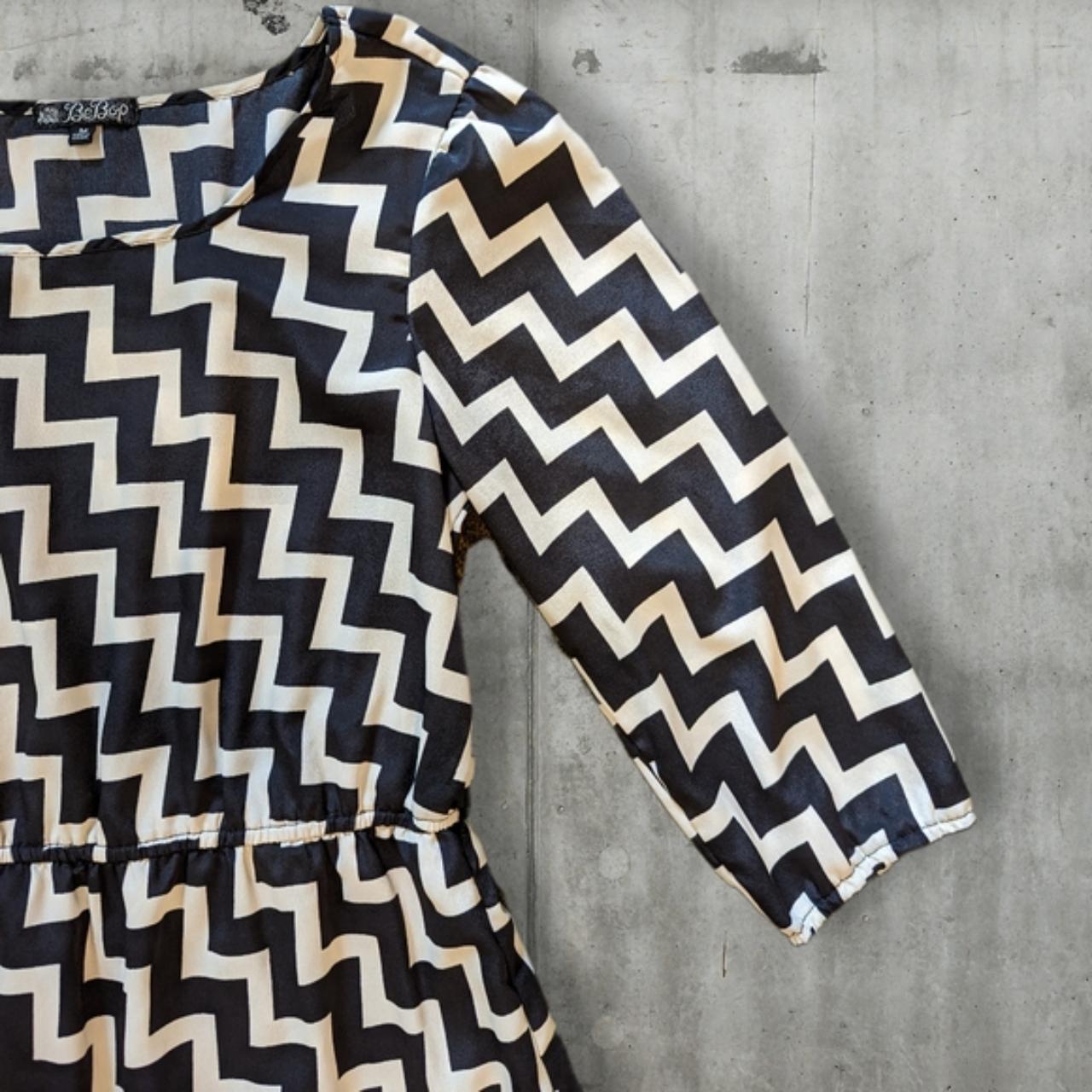 Twin Peaks Zigzag Silky Fit and Flare Dress by Bebop... Depop