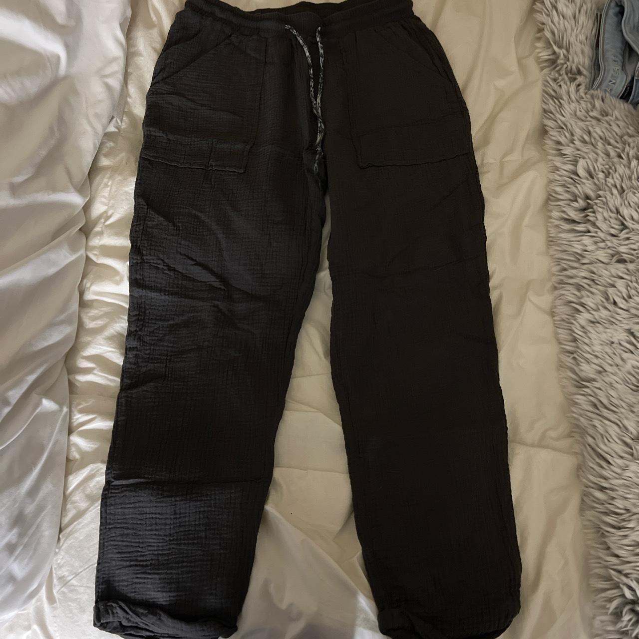 Black and grey linen cargo pants - Depop