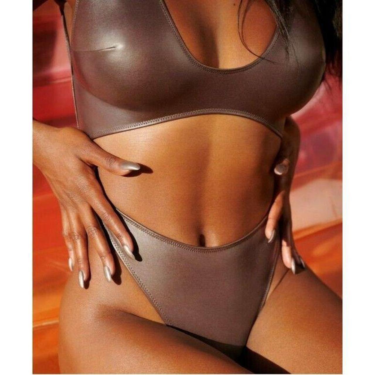 item listed by jolavs