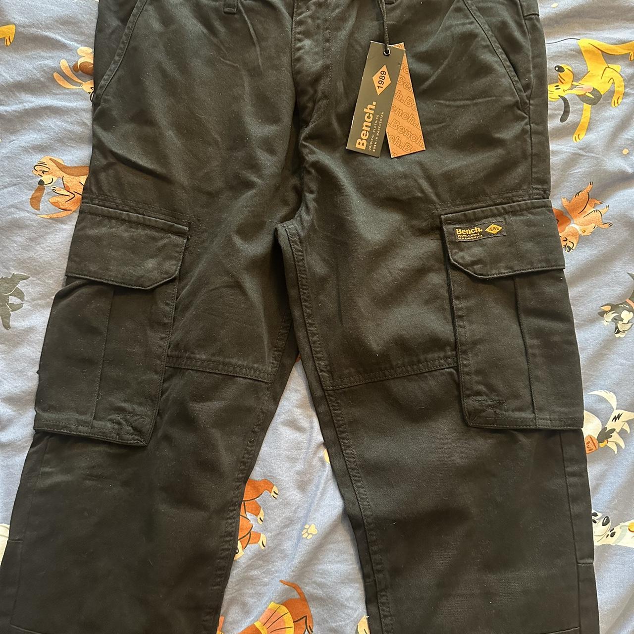 Men’s bench cargo trousers brand new Size s - Depop