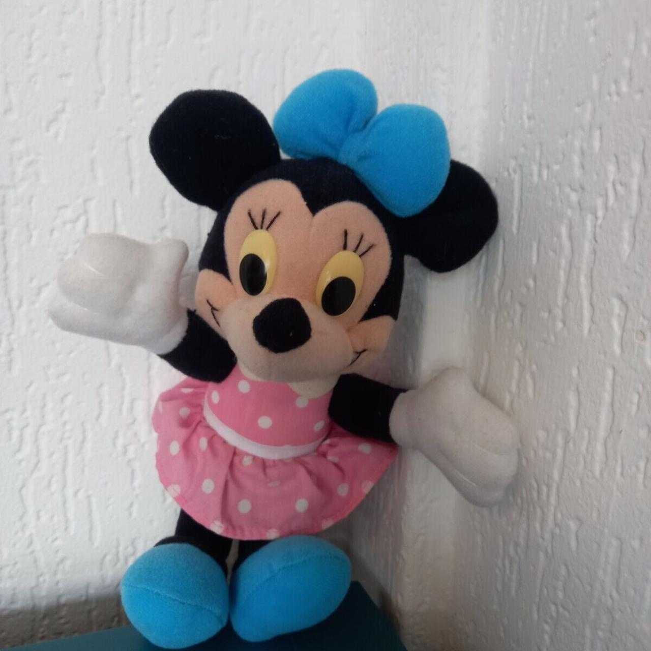 Vintage 1990s Hasbro Disney Minnie Mouse Soft Toy, 20cm - Depop