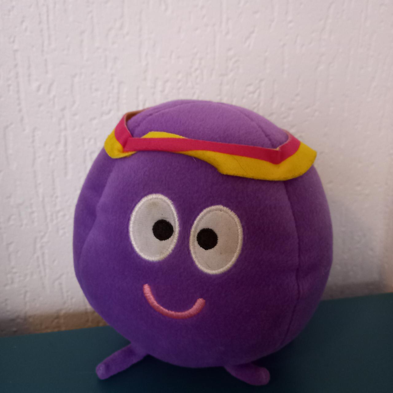 Hey Duggee Talking Betty Soft Toy, 20cm - Depop