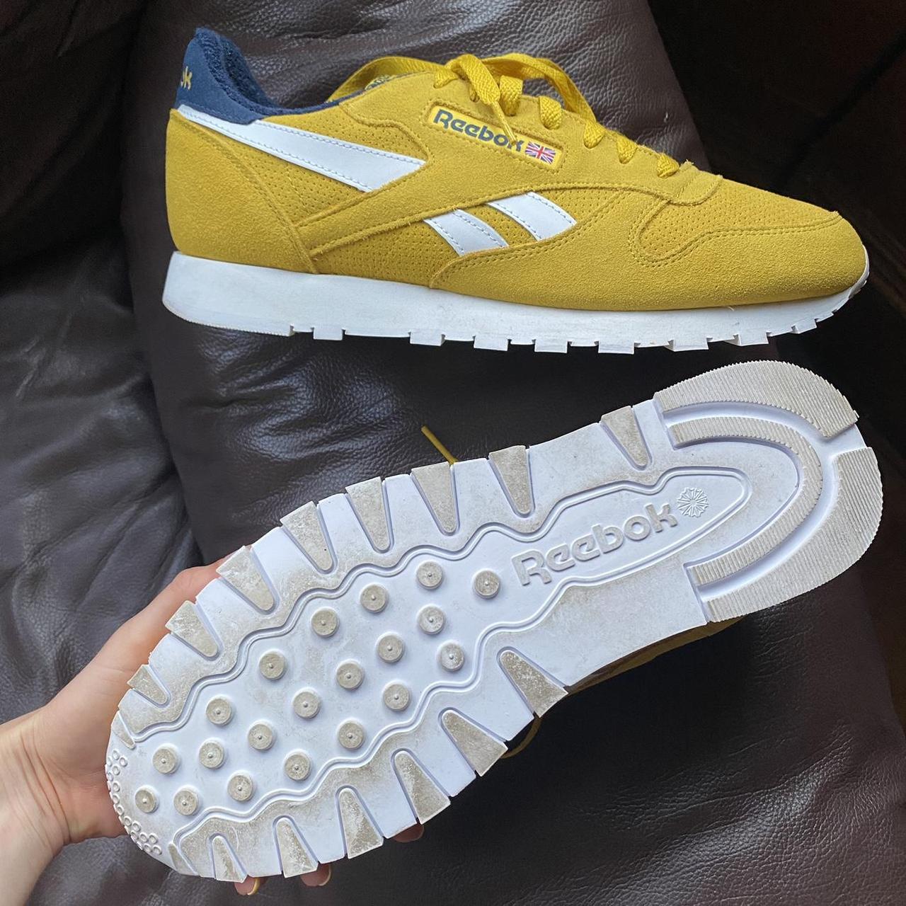 reebok mens yellow shoes