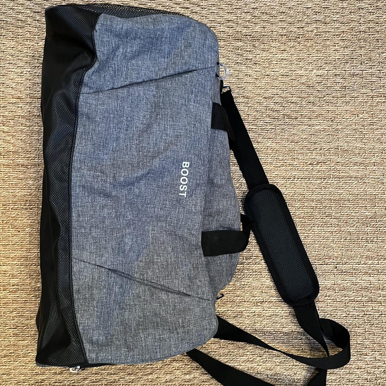 Boost sports hotsell gym bag