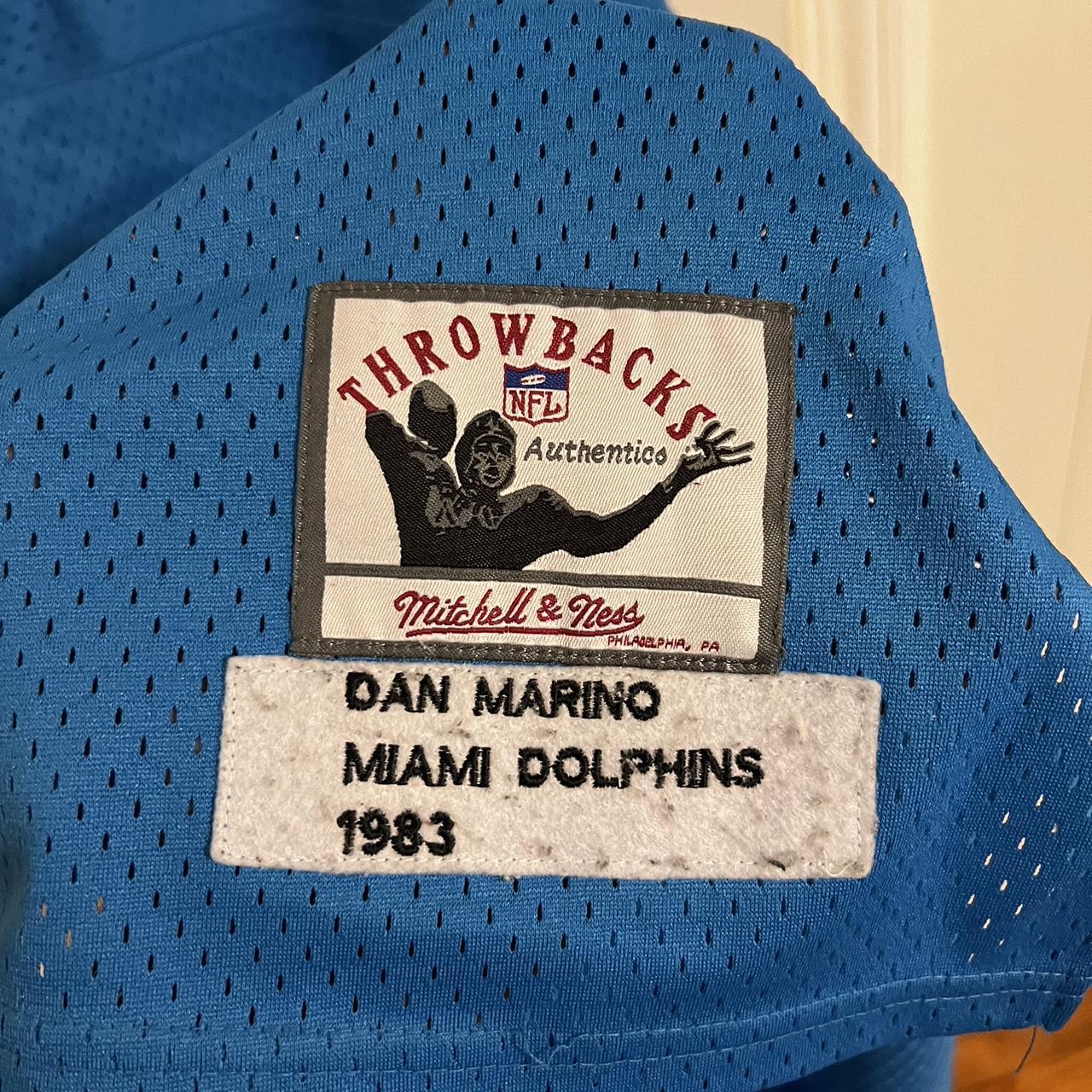 Mitchell & Ness Miami Dolphins 1983 Dan cheapest Marino Jersey