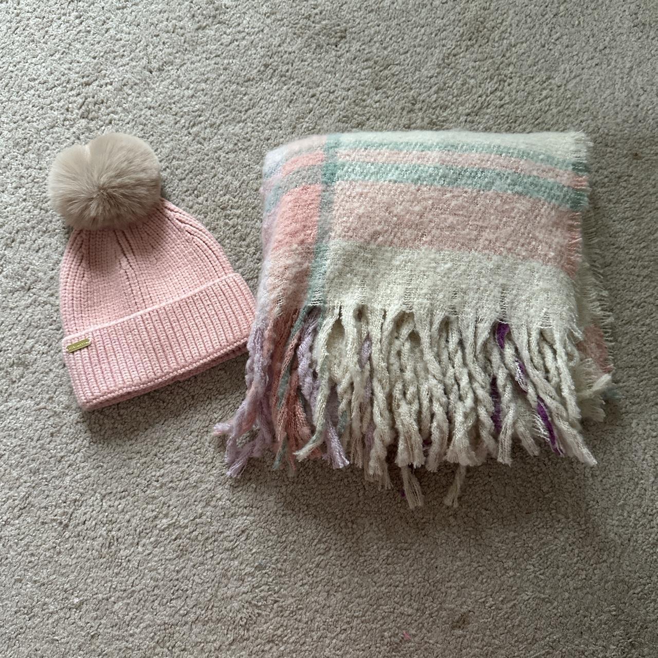 Steve Madden Beanie and Scarf Set Depop