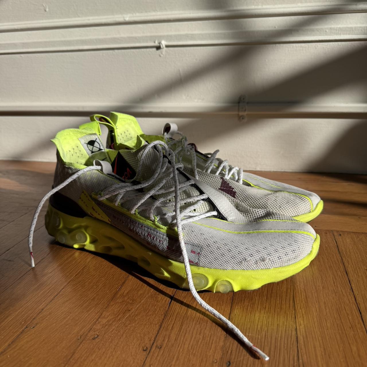 nike react runner ispa platinum tint volt glow team red