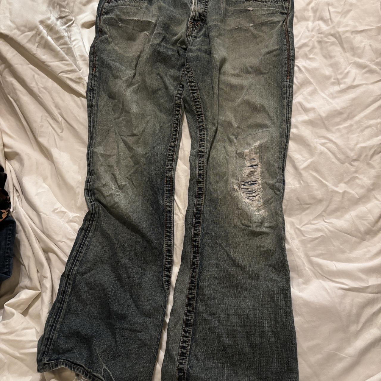 item listed by serafinn