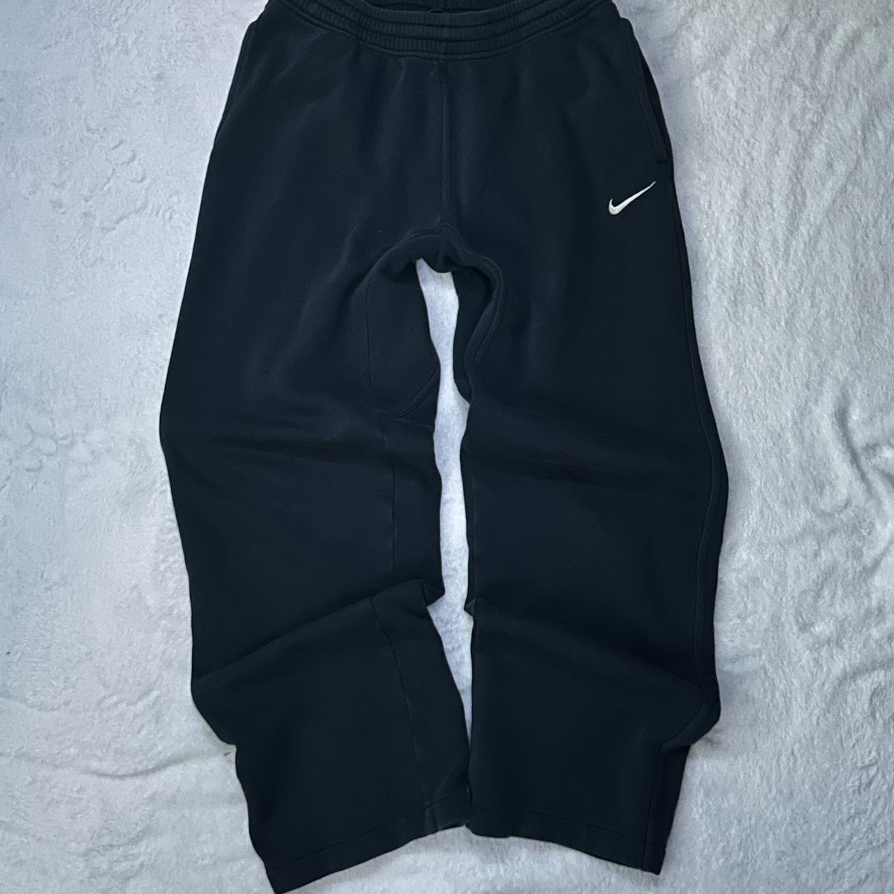 Nike Medium Uncuffed Sweats - Depop