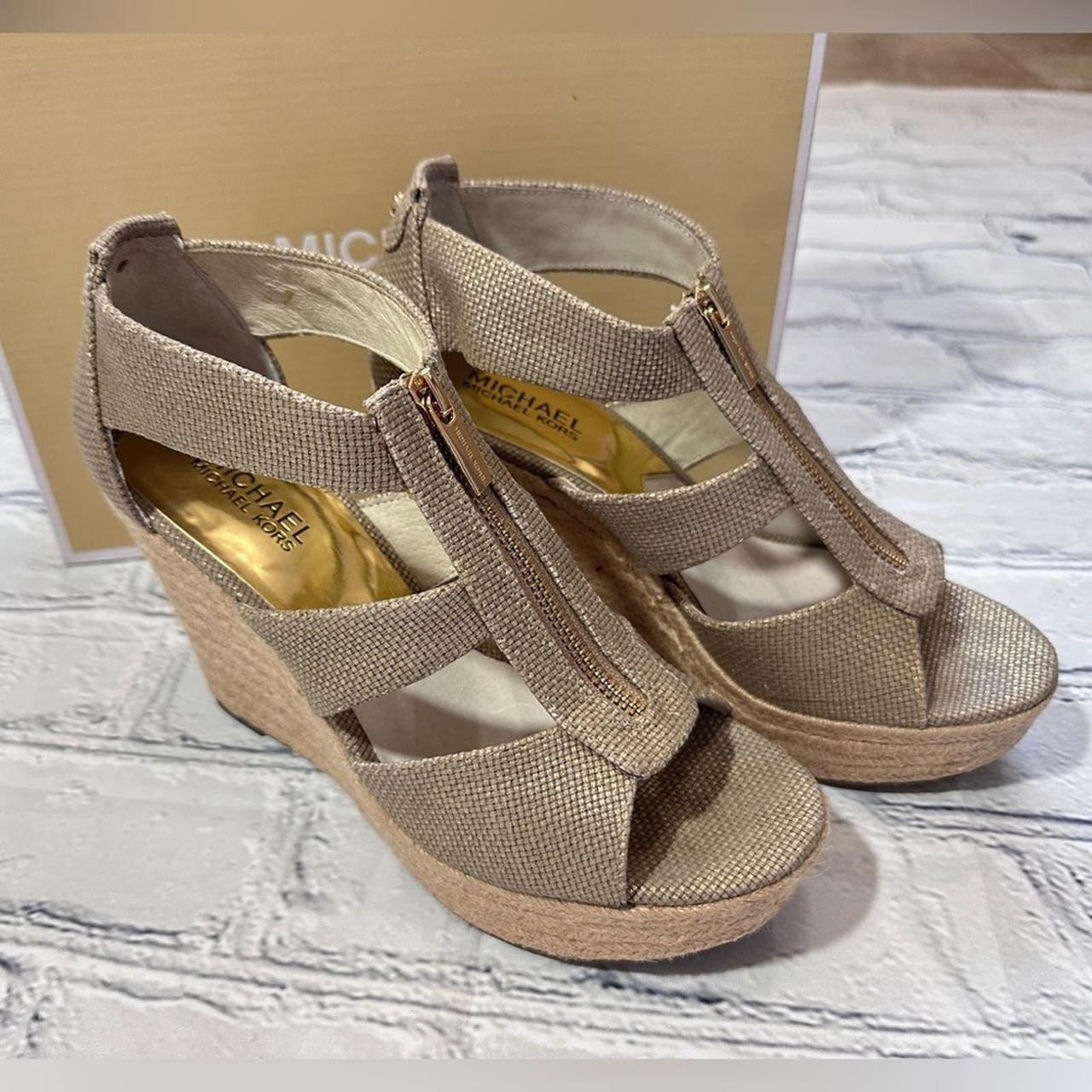 Like outlet New Michael Kors Espadrille Wedges in Gold Size 8