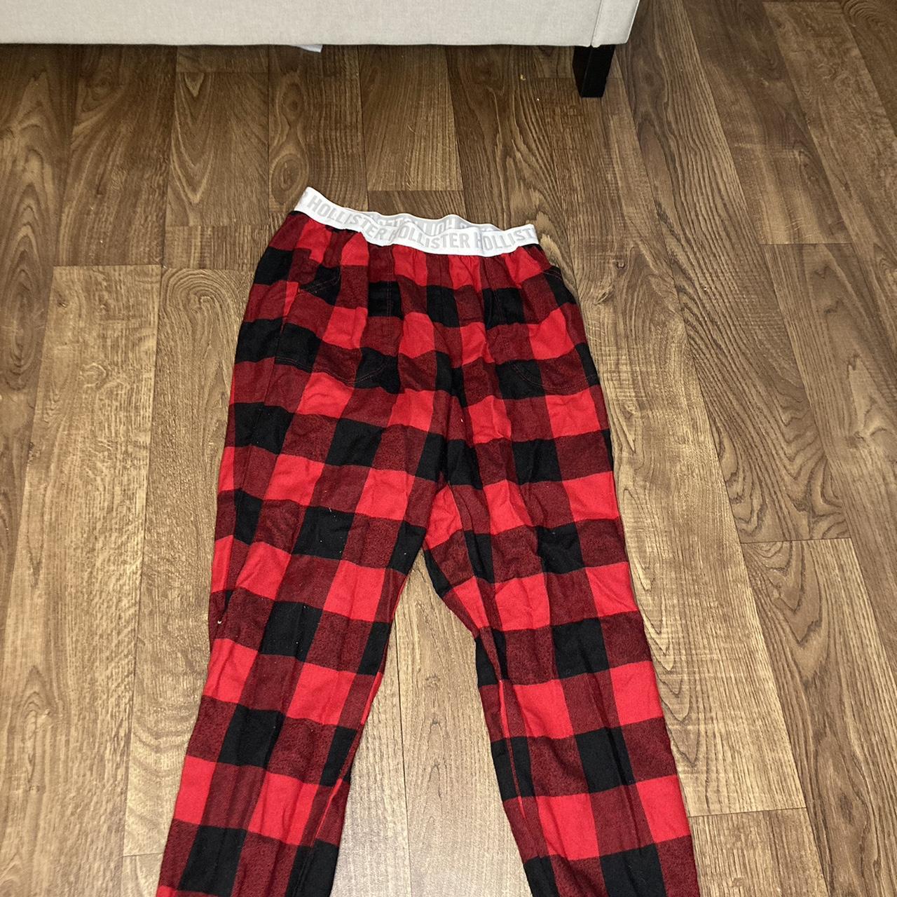 #plaidpants #hollister hollister red plaid sweatpanta - Depop