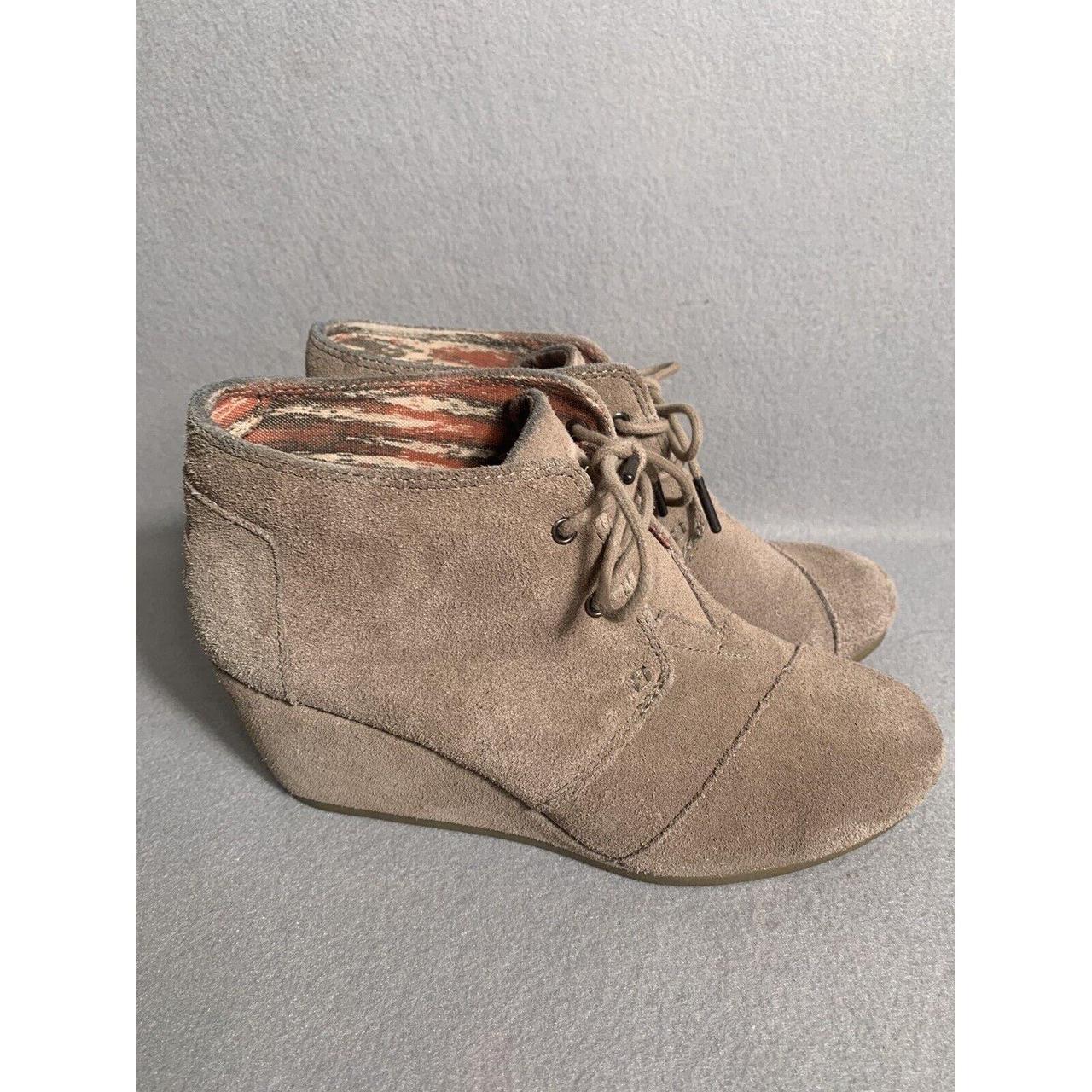 Check out these Toms Desert Wedge Women s Beige. Depop