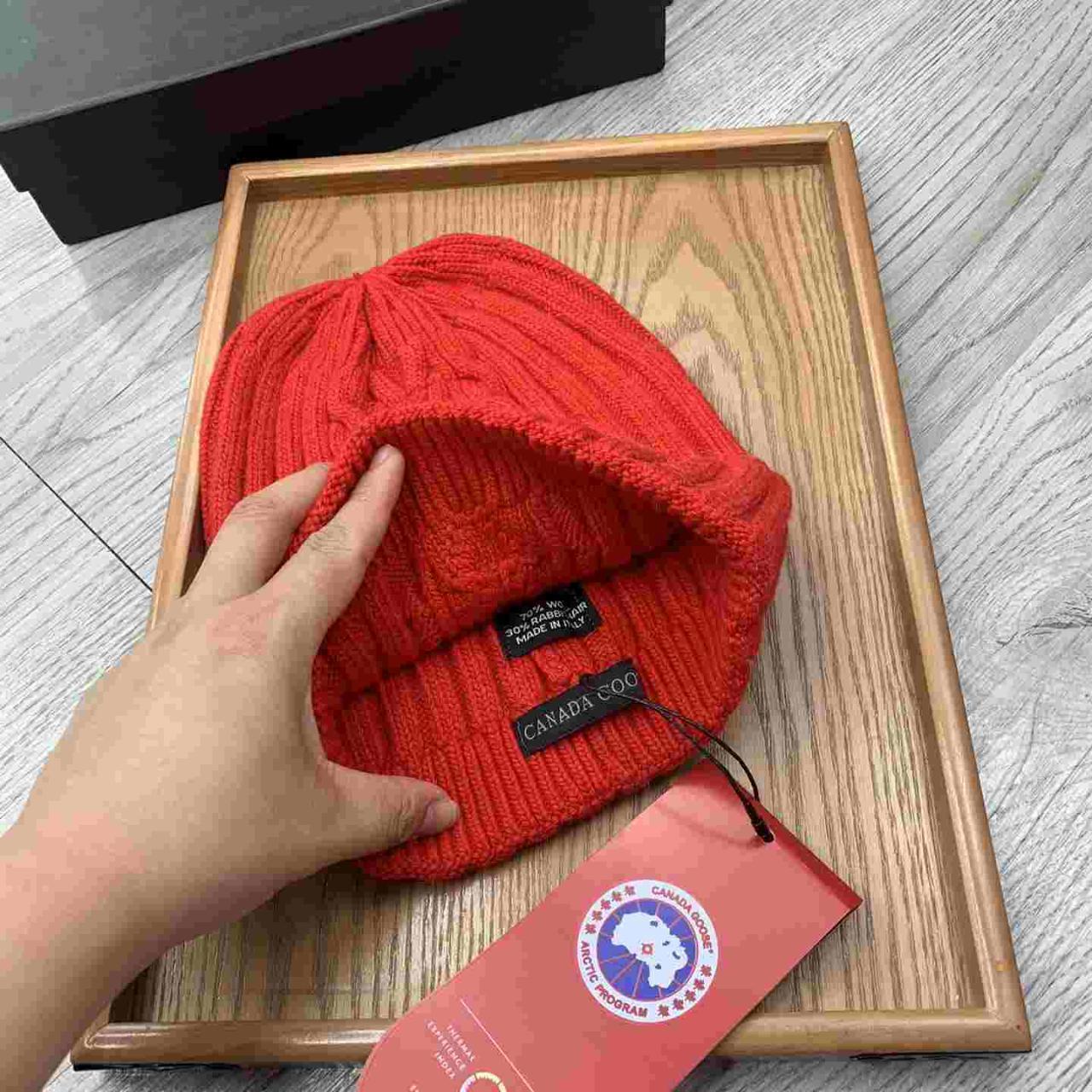 Canada goose red hat online