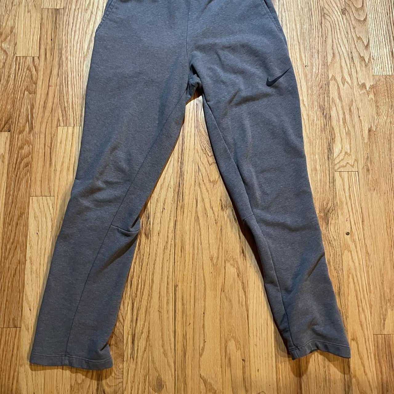 Men’s Small Nike Gray Sweatpants - Depop