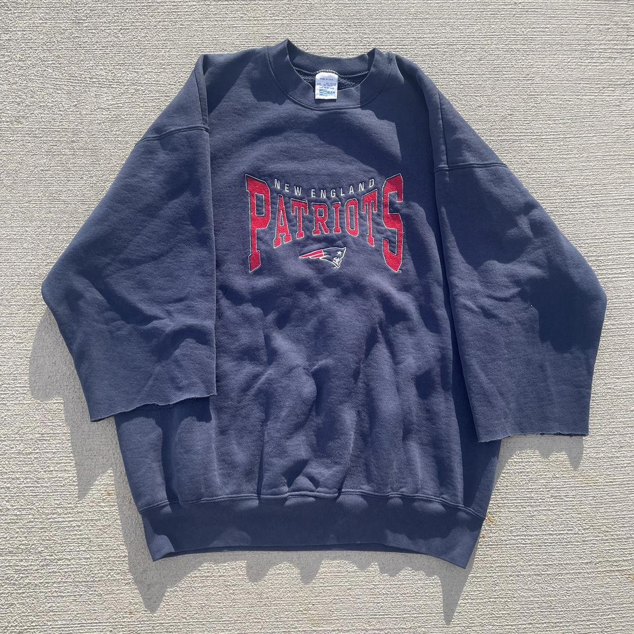 Vintage 90's New England Patriots White Longsleeve Shirt 