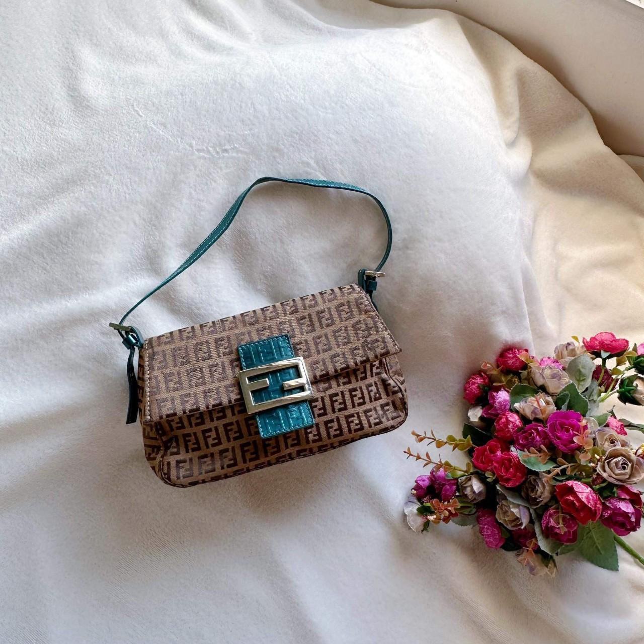 Small vintage fendi bag sale