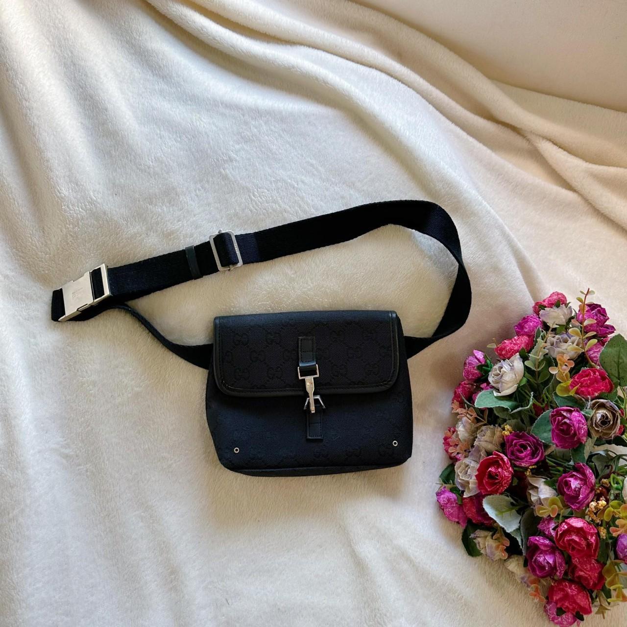 Gucci monogram best sale fanny pack