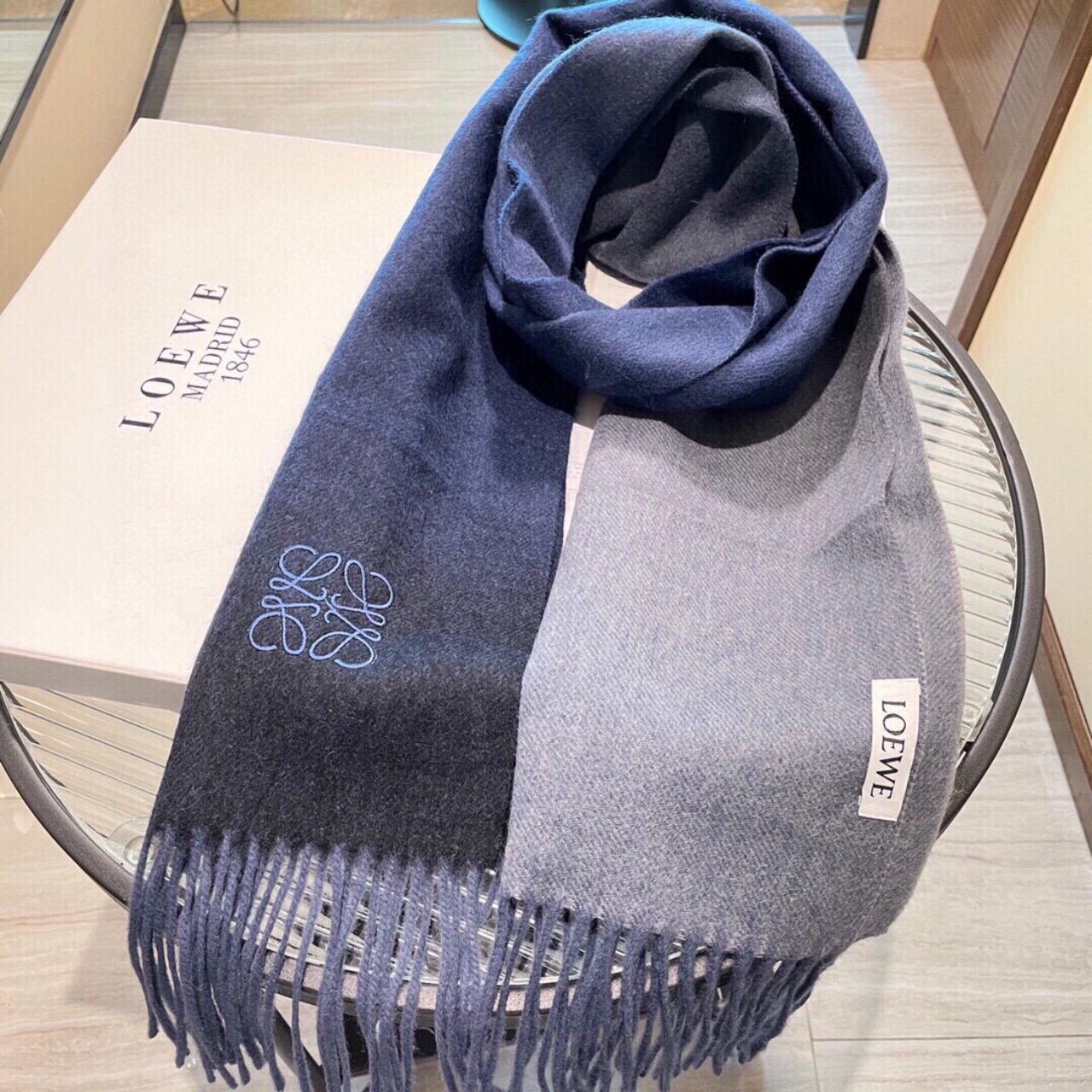 Loewe madrid discount scarf