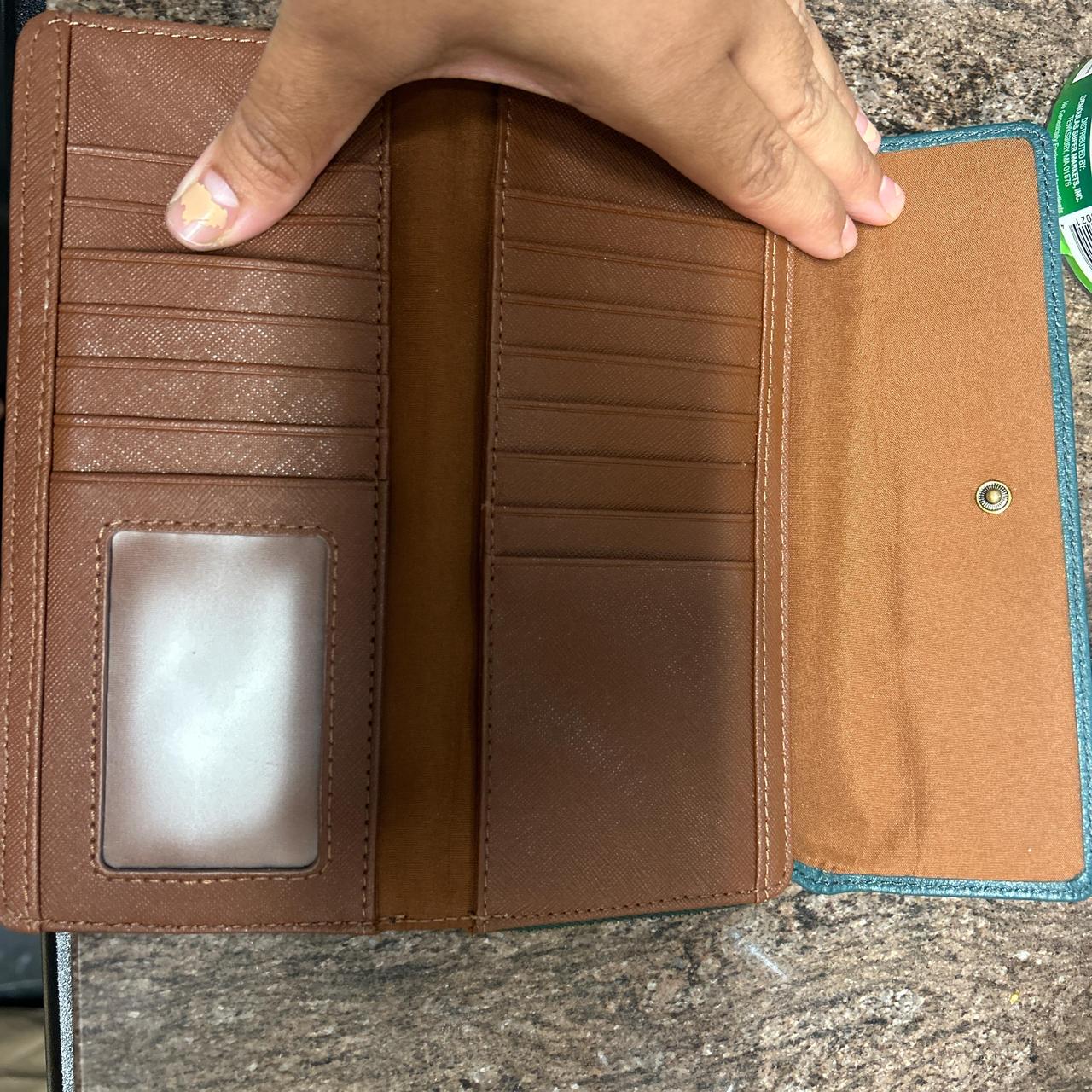 Fossil Women's Wallets - Green – Barely used Fore… - image 3