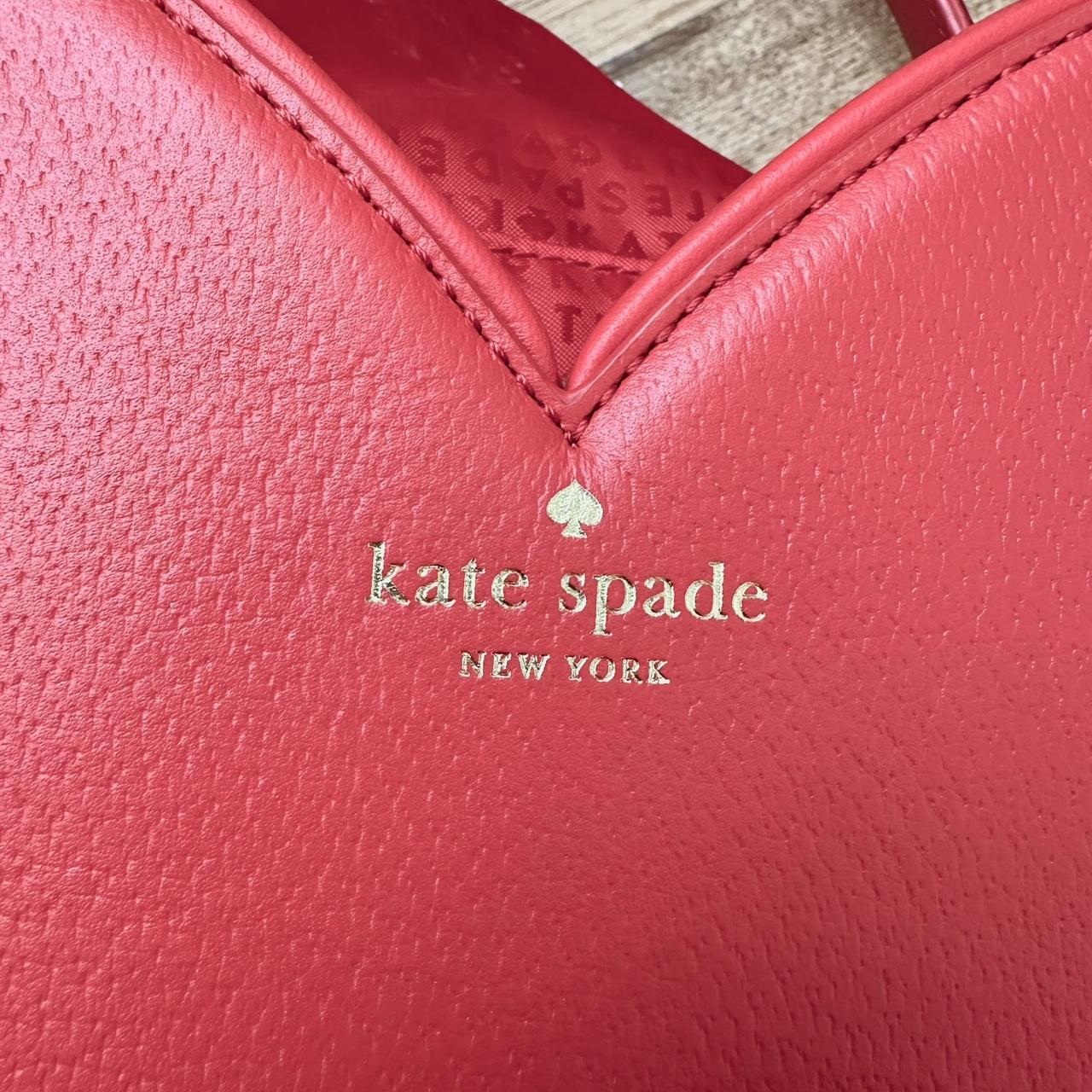 INSTOCK Kate Spade Love Shack Heart Purse Top Handle Satchel Handbag  Crossbody Slingbag Candied Cherry Red, Women's Fashion, Bags & Wallets,  Cross-body Bags on Carousell