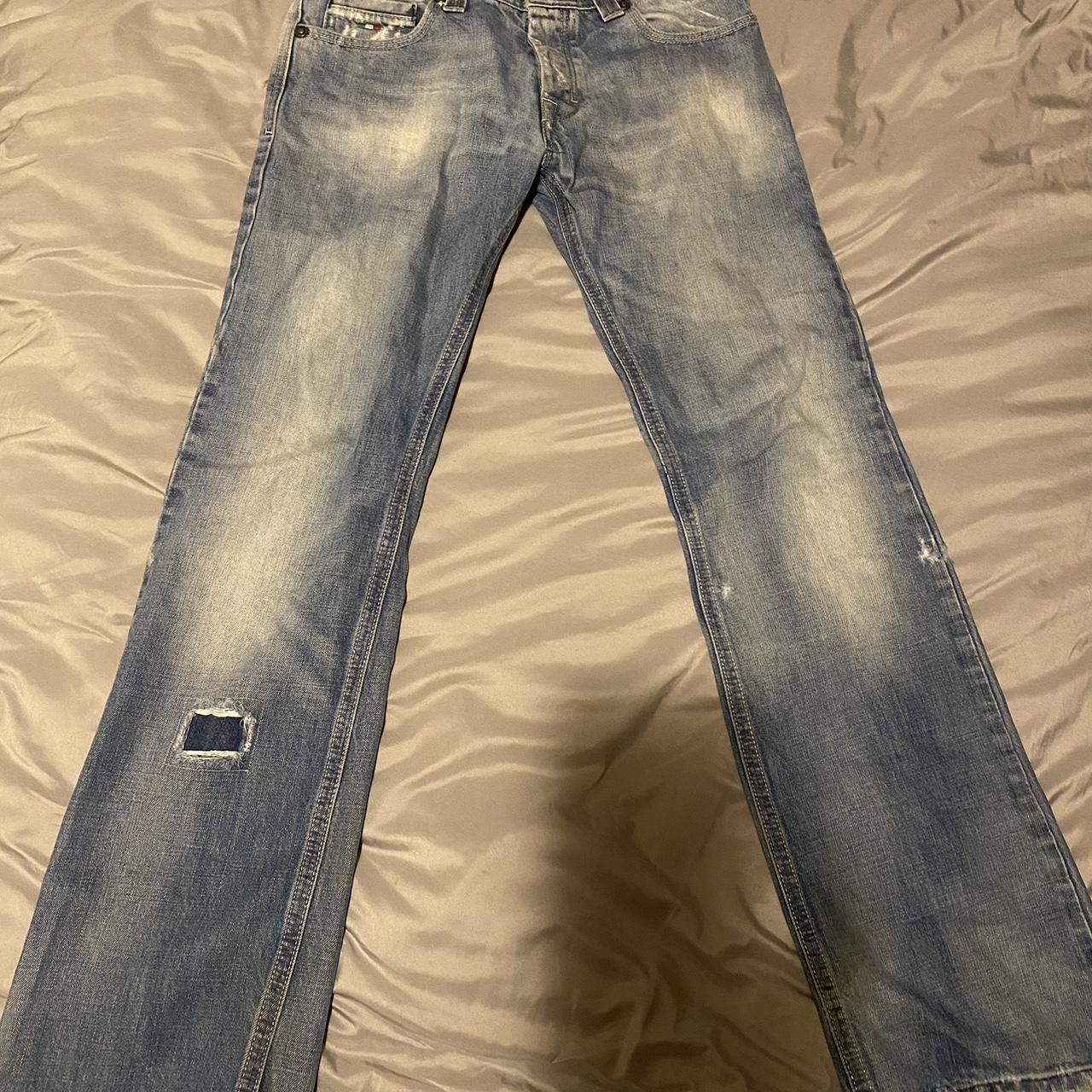 Distressed jeans - Depop