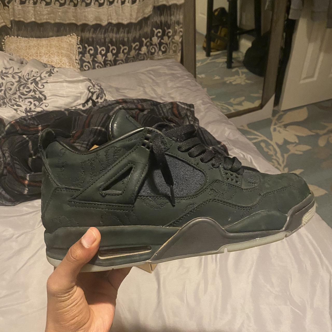 Green kaws 2024 jordan 4