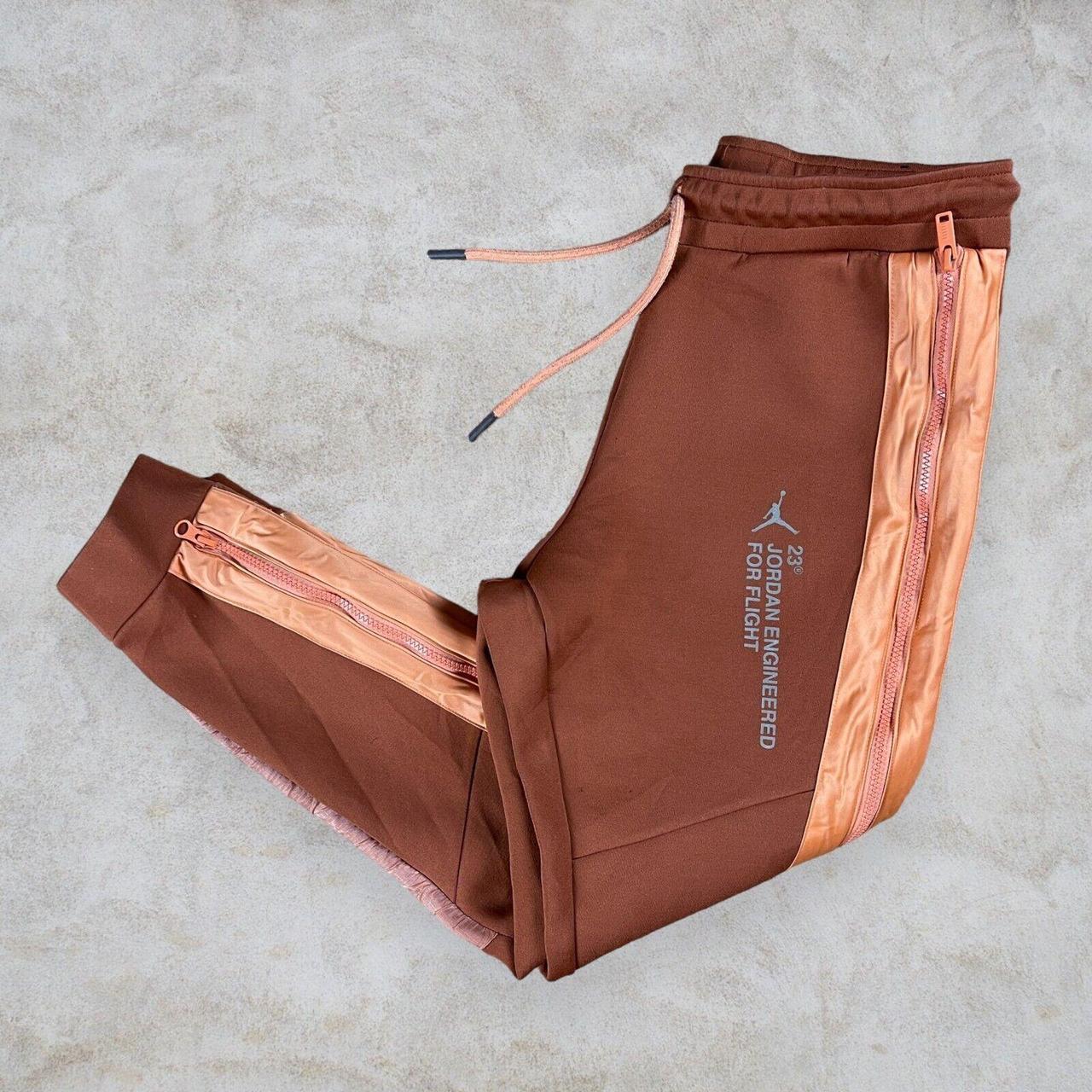 Orange jordan 2024 sweatpants