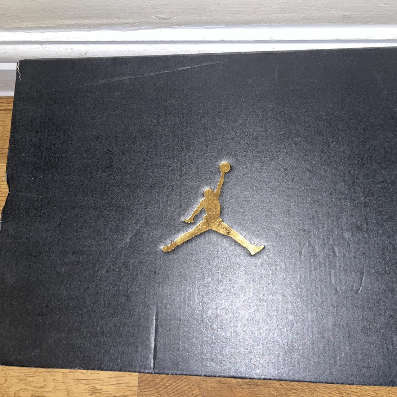 buy used jordan 1