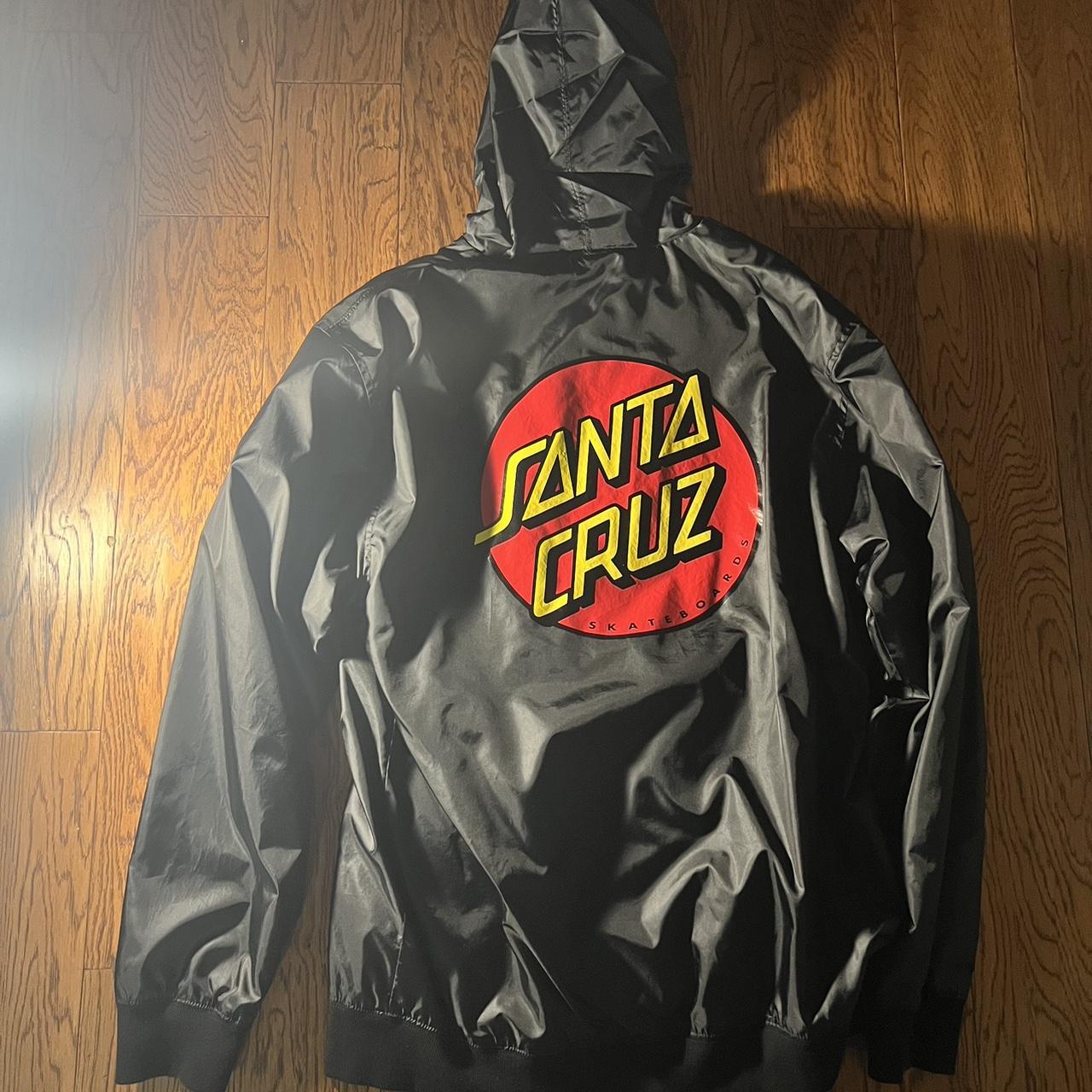 Santa Cruz windbreaker warm inside pockets Size Depop