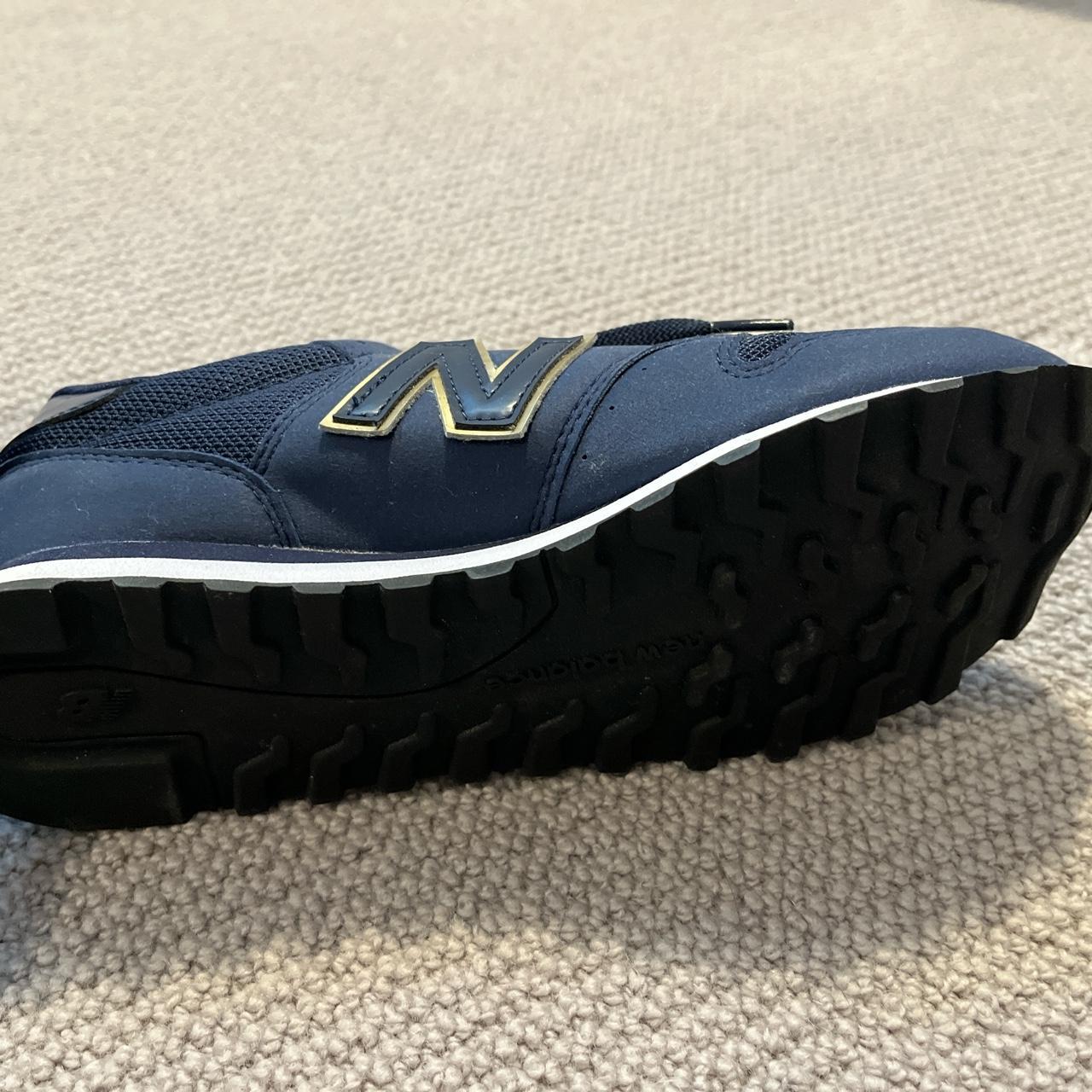 womens navy new balance