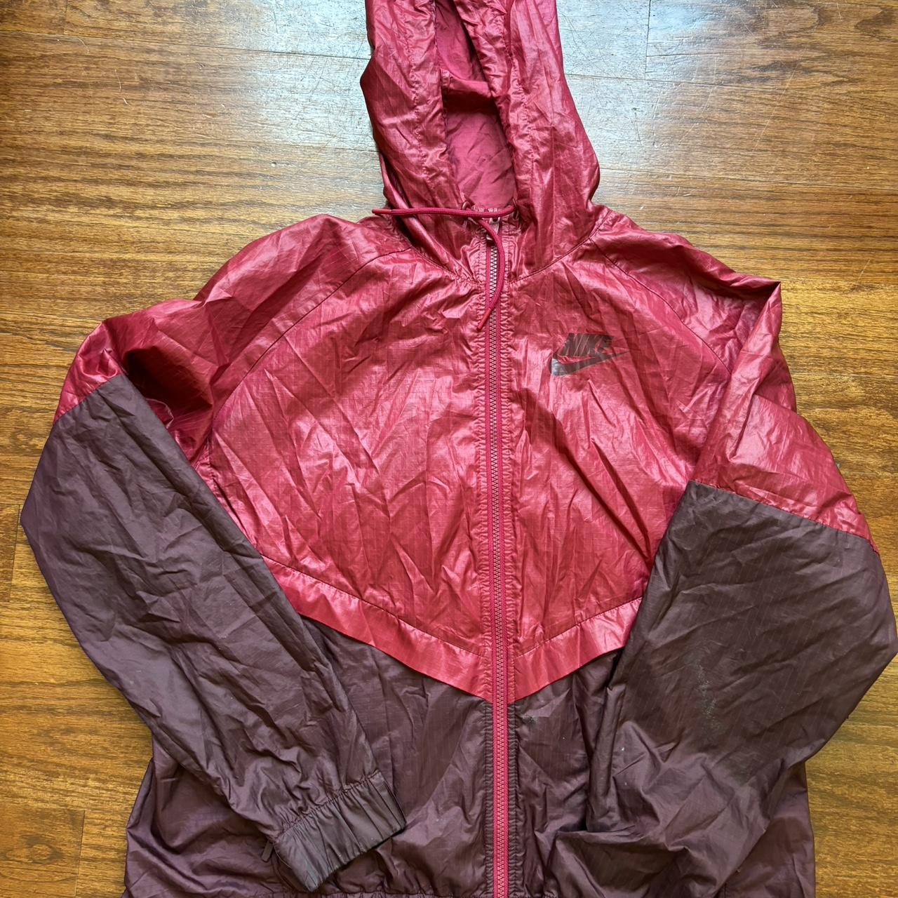 Burgundy nike windbreaker womens best sale