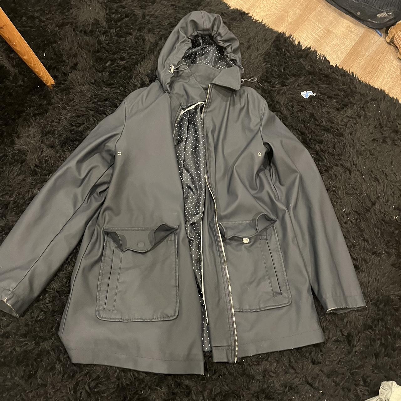 rain coat with removable and adjustable hood Depop