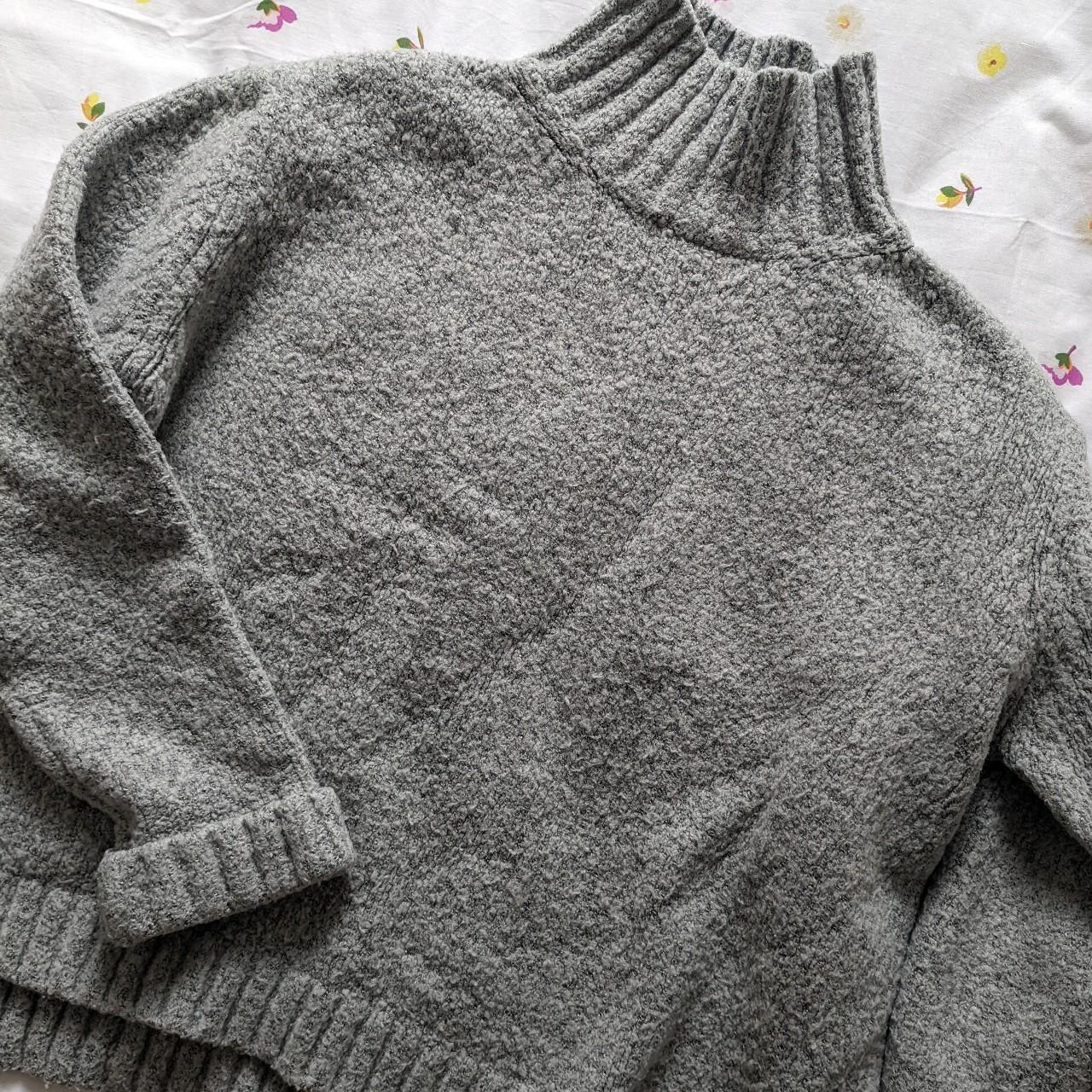 Grey chunky knit high turtle neck thick warm jumper - Depop