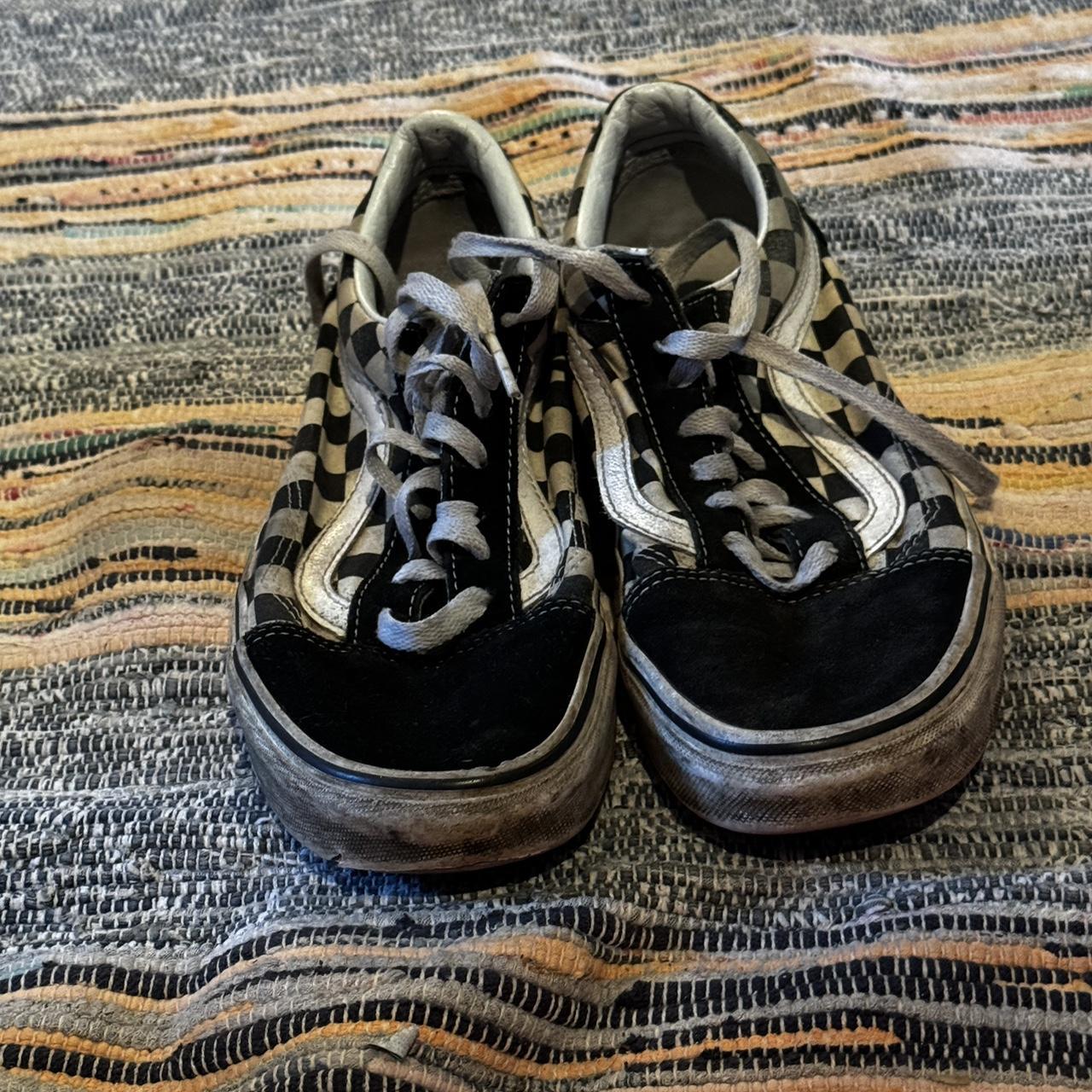 How to clean sale dirty checkered vans