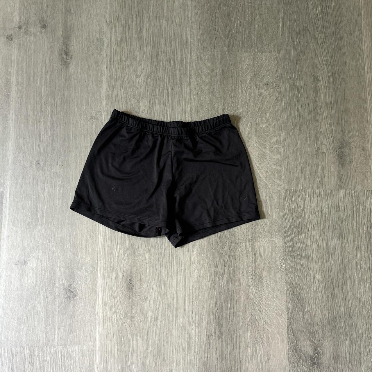 body wrapper tight booty shorts, size medium, so sign...