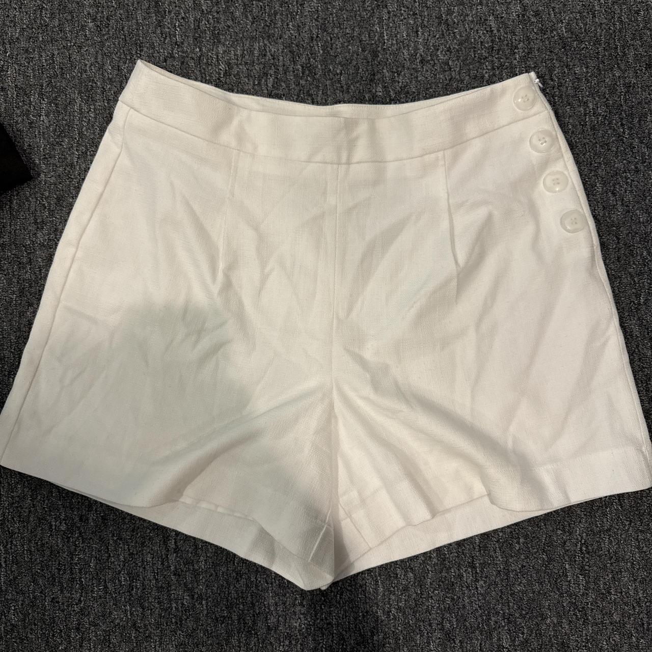item listed by bananashop