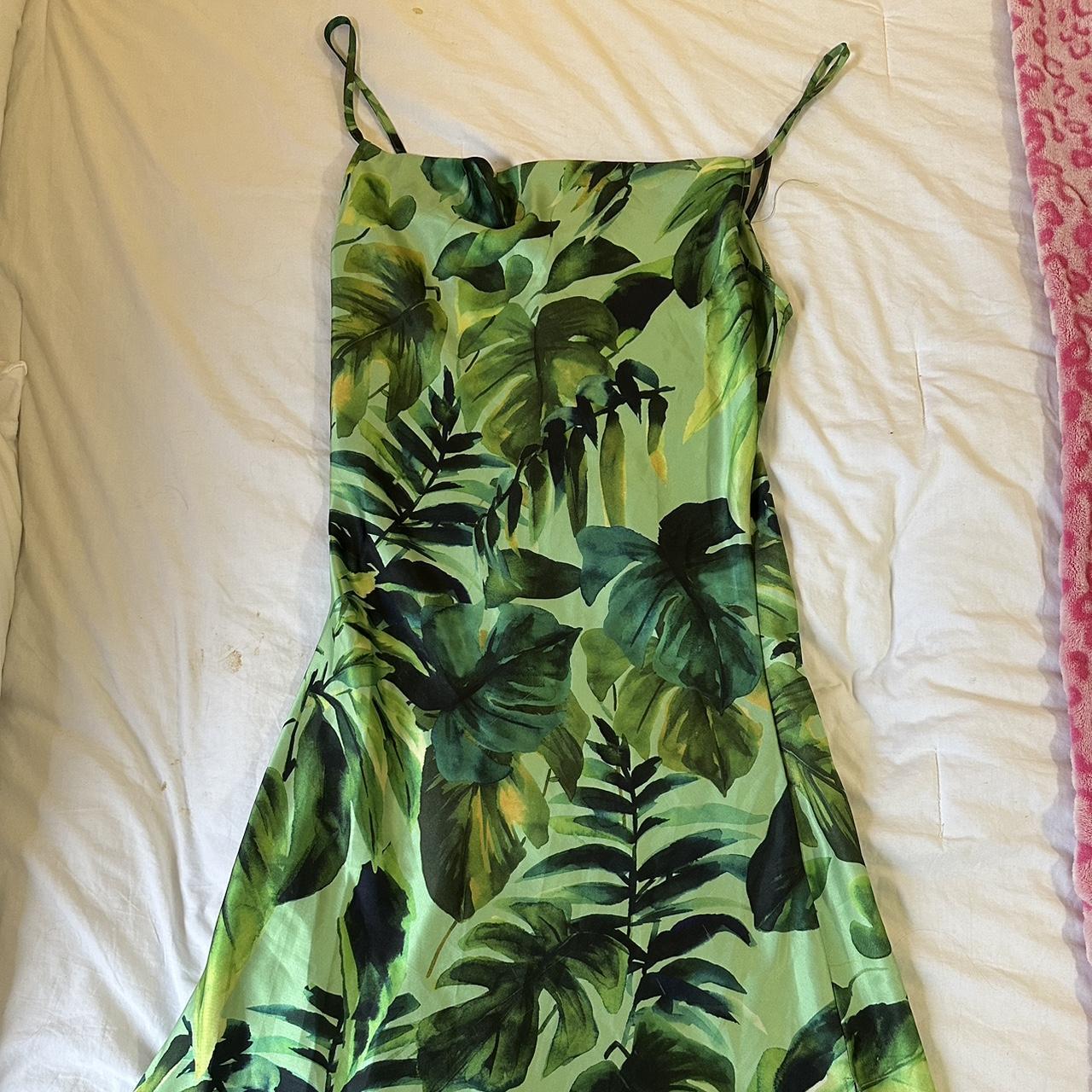 Jungle print, green, silk, long dress - Depop