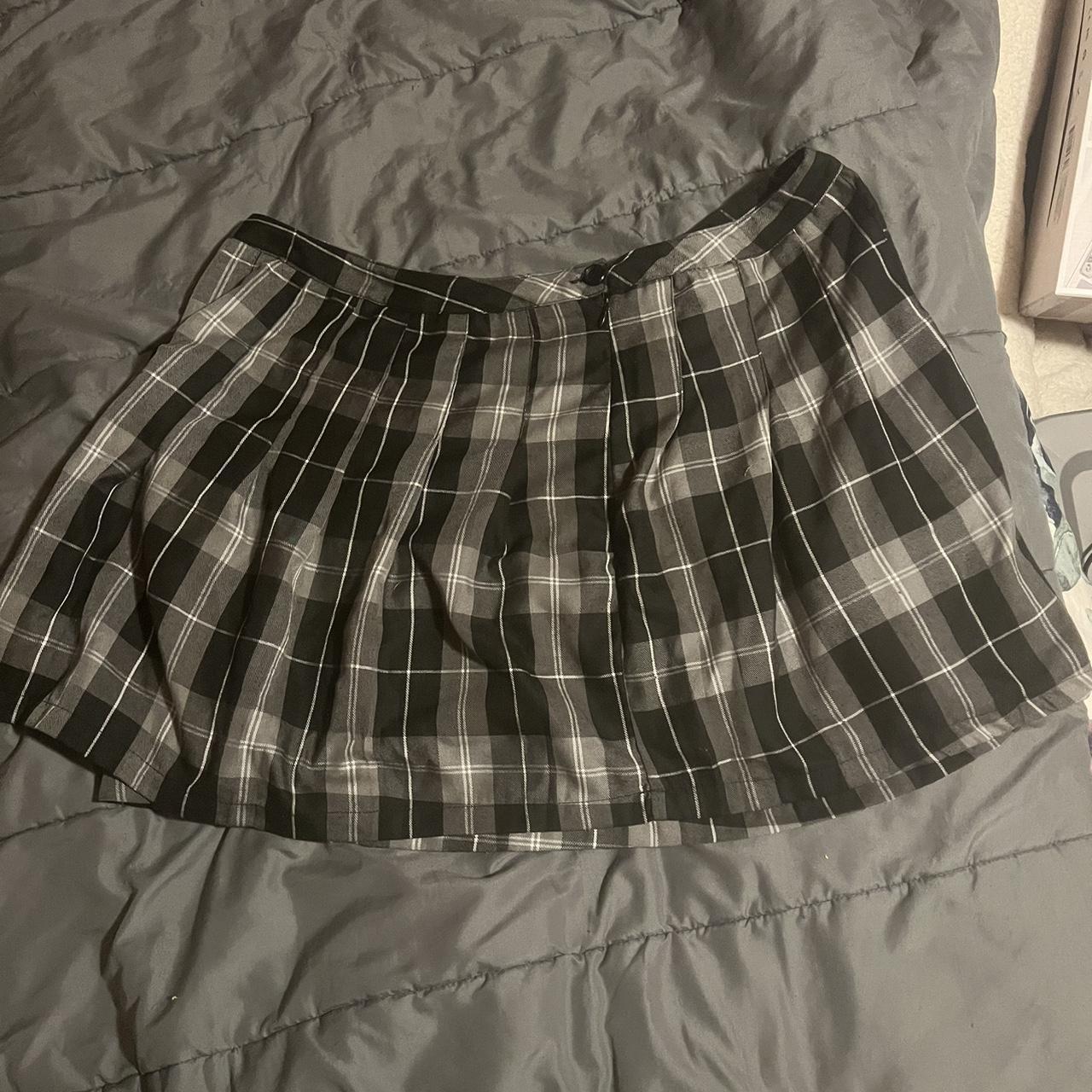 Plaid skirt shop rue 21