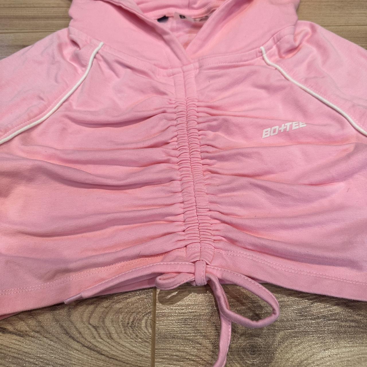 Bo+Tee Off Duty Cropped Hoodie in Light Pink Size: - Depop