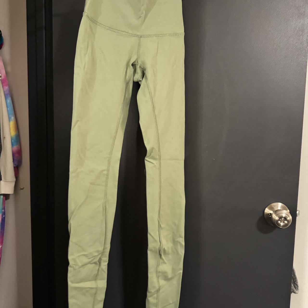 Green lulu leggings no tag size 2 either 25” or 28” - Depop